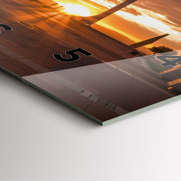 Orologio quadrato Parco Olimpico di Barcellona