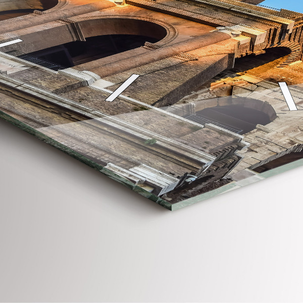 Orologio quadrato Colosseo a Roma