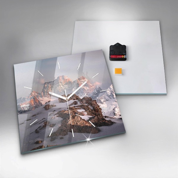 Orologio quadrato Una montagna coperta di neve