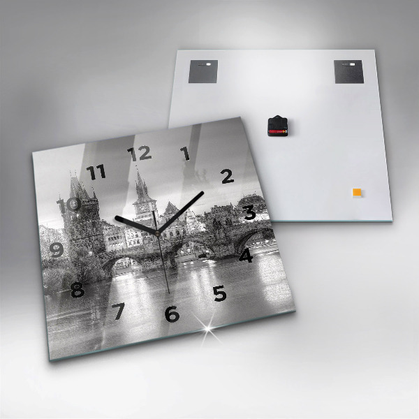 Orologio quadrato Ponte Carlo a Praga