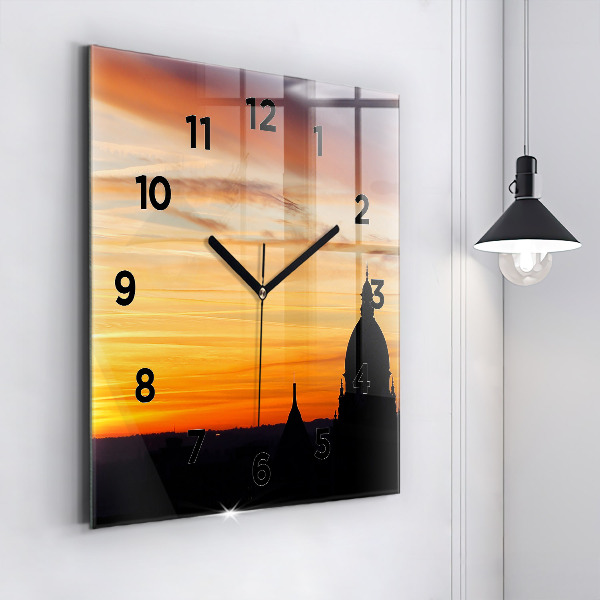 Orologio quadrato in vetro Edificio e tramonto