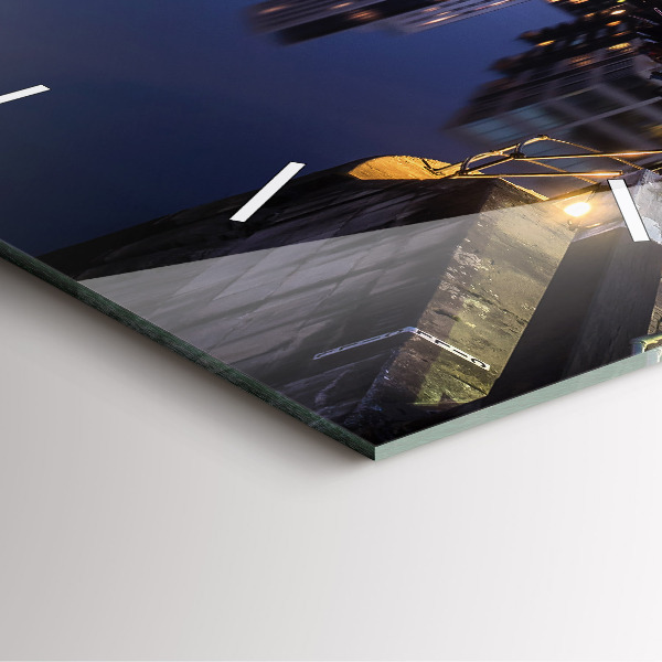 Orologio quadrato La città illuminata di notte