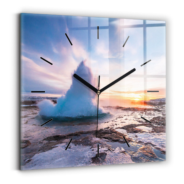 Orologio quadrato Geyser sull'isola d'Islanda