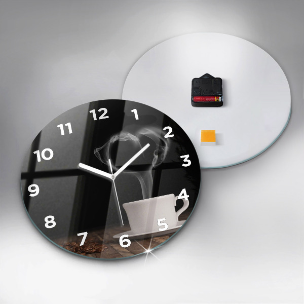 Orologio rotondo Una tazza di caffè caldo