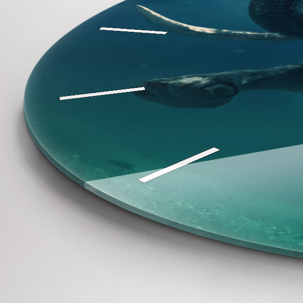 Orologio rotondo in vetro Elefante che nuota nell'oceano