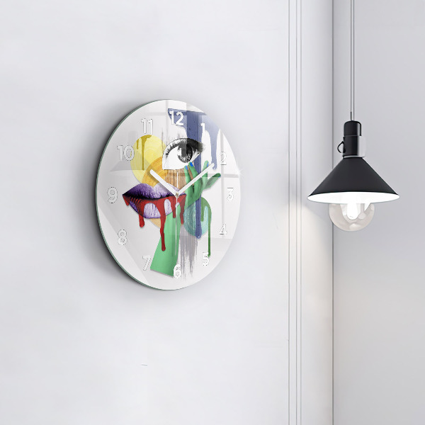 Orologio rotondo collage surrealista