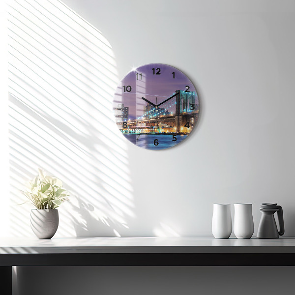 Orologio rotondo Ponte di Brooklyn e East River
