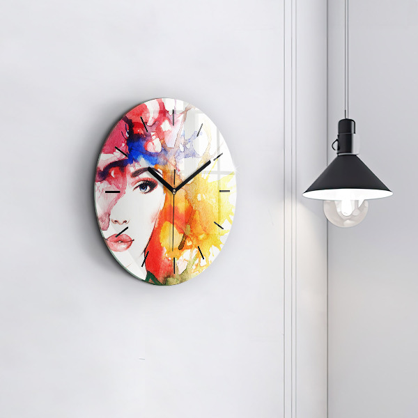 Orologio rotondo Ritratto colorato di una donna