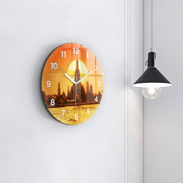 Orologio rotondo Wat arun bangkok thailand