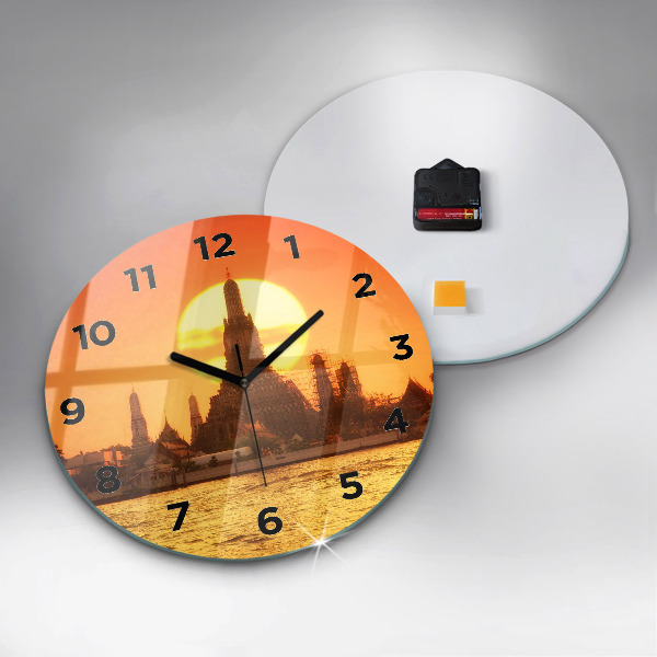 Orologio rotondo Wat arun bangkok thailand