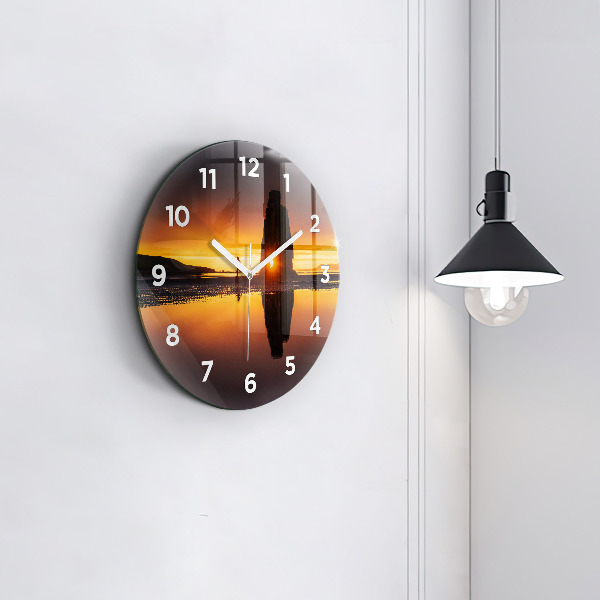 Orologio rotondo in vetro Corridore e tramonto