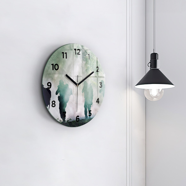 Orologio rotondo in vetro Soldati dell'esercito nella foresta