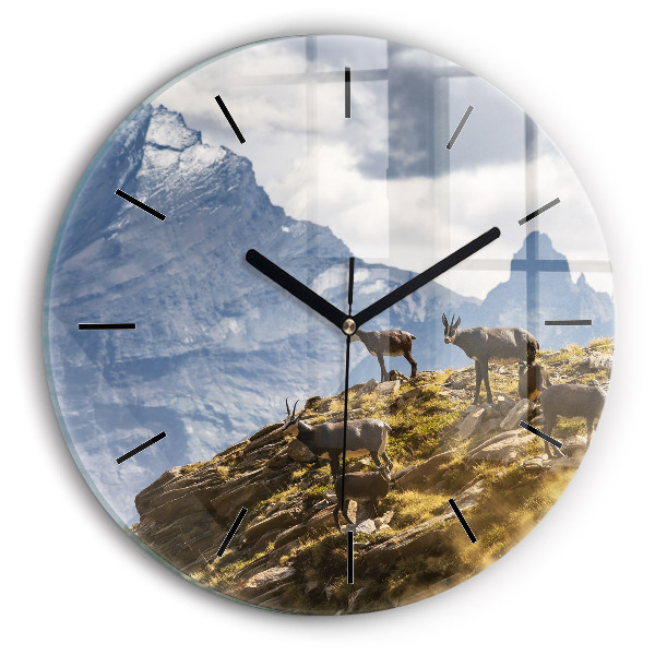 Orologio rotondo in vetro Capra in Valle d'Aosta