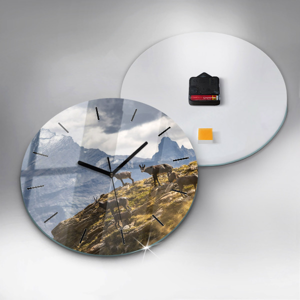 Orologio rotondo in vetro Capra in Valle d'Aosta