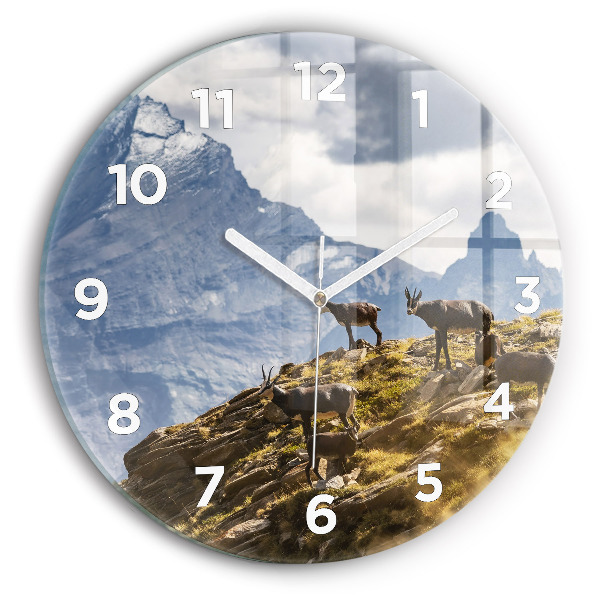Orologio rotondo in vetro Capra in Valle d'Aosta