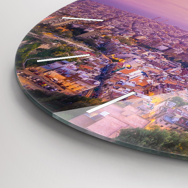 Orologio rotondo in vetro Bunker di Barcellona El Carmel