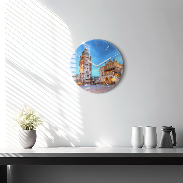 Orologio rotondo Piazza del Mercato Principale di Cracovia