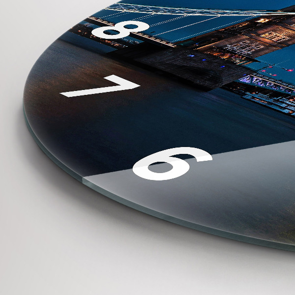 Orologio rotondo in vetro Tower Bridge Londra di notte
