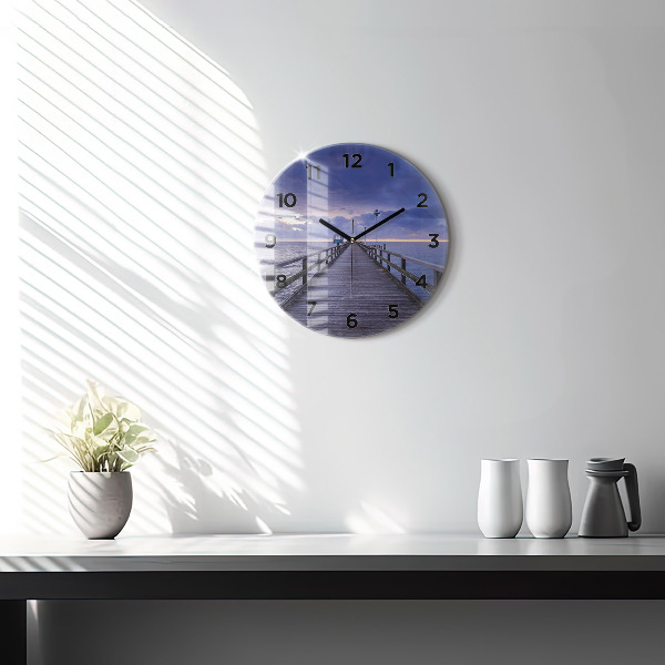 Orologio rotondo in vetro Molo sul Mar Baltico