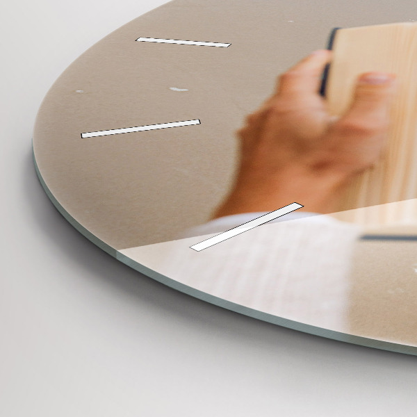 Orologio rotondo in vetro Un momento con un libro