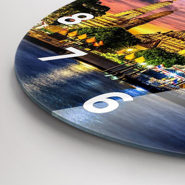 Orologio rotondo Tempio a Bangkok