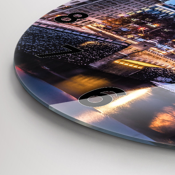 Orologio rotondo Panorama della città di Pilsen