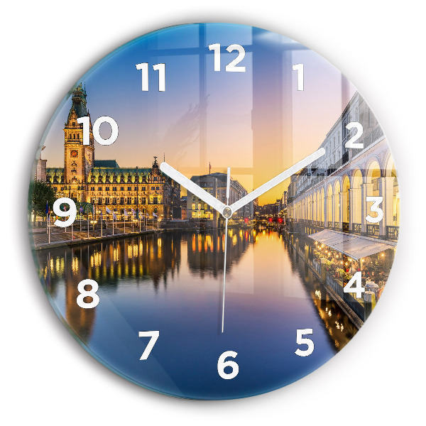 Orologio rotondo Municipio di Amburgo