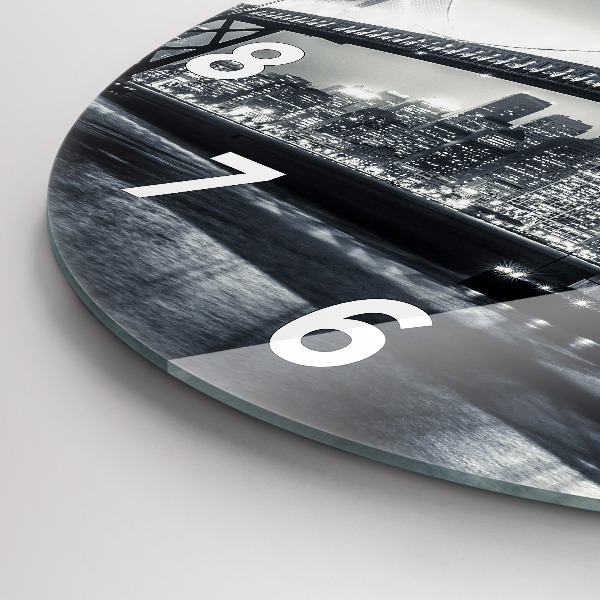 Orologio rotondo Ponte di San Francisco di notte