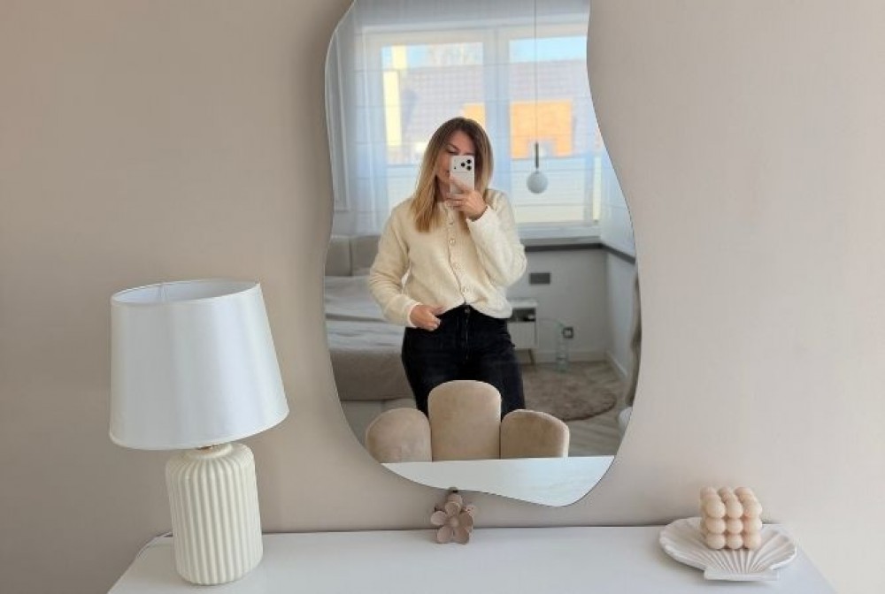 specchio per il trucco